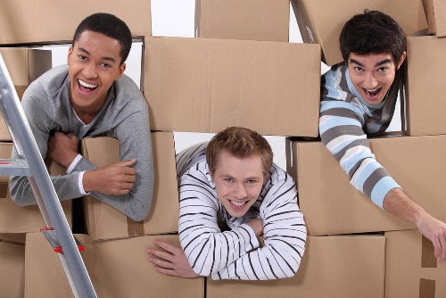 Commercial removal service in Hackney planning a move